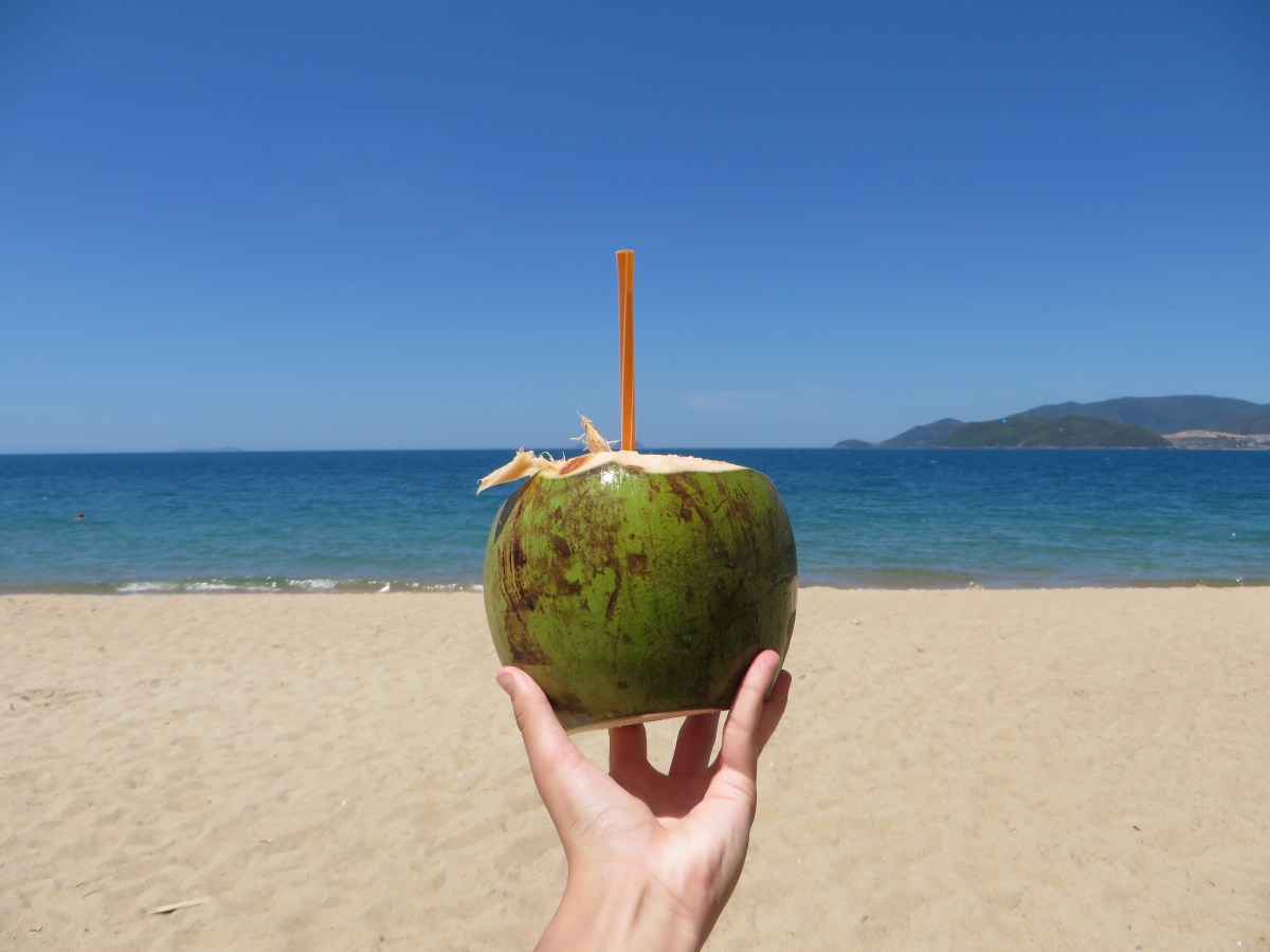 HOW TO SAVE UP FOR&nbsp;TRAVELLING