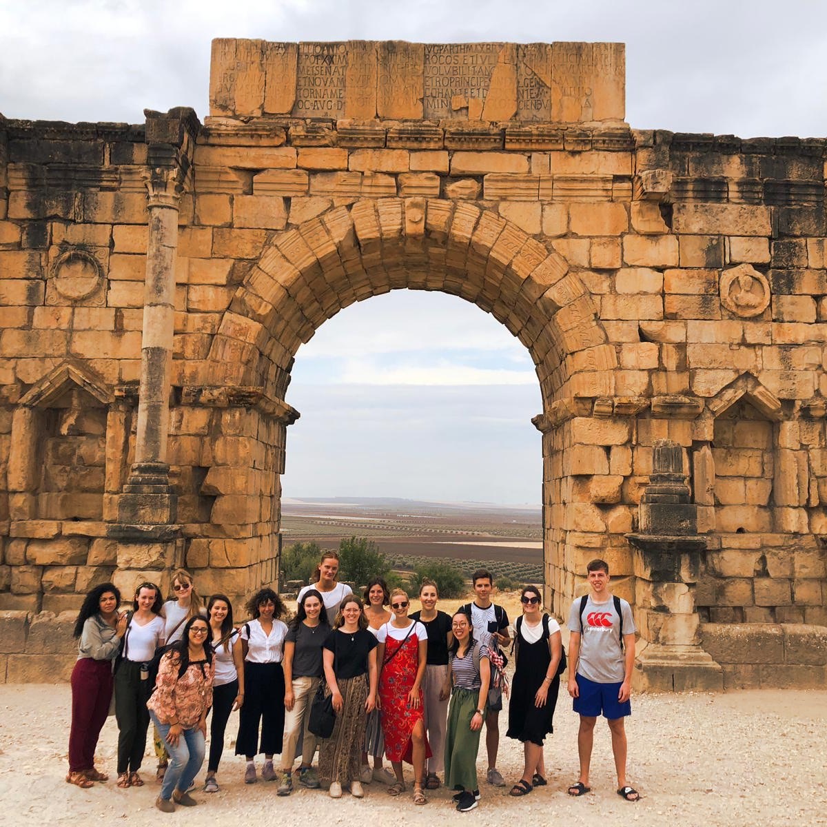 PROS AND CONS OF A TRIP WITH A TOUR&nbsp;GROUP