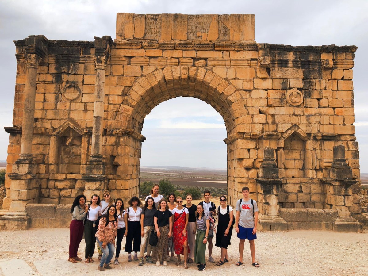 PROS AND CONS OF A TRIP WITH A TOUR&nbsp;GROUP